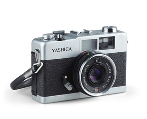 Фотоаппарат пленочный Yashica 35 ME с объективом 38 mm f/2.8