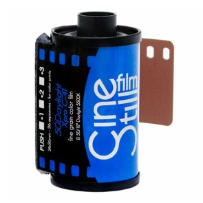 Фотопленка CineStill Xpro 50 Daylight (135/36) цветная негативная