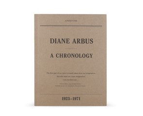 Книга "A Chronology 1923-1971"