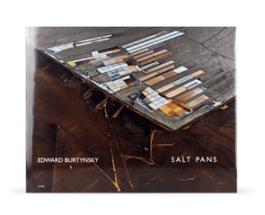 Книга "Salt Pans"