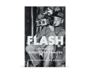Книга "Flash. The Making of Weegee the Famous"
