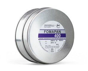 Фотопленка Foma Fomapan 400 (135/30,5м) ч/б негативная рулонная