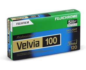 Фотопленка Fujichrome Velvia 100 (120) цветная позитивная