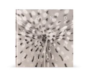 Книга "Vandalism"