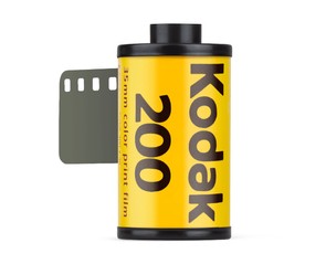 Фотопленка Kodak Gold 200 (135/36) цветная негативная (без упаковки)