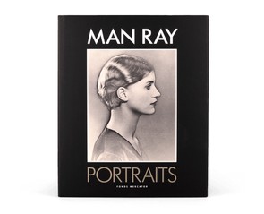 Книга "Portraits"