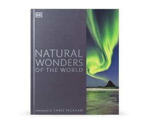 Книга "Natural Wonders of the World"