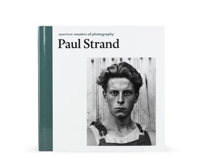 Книга "Paul Strand"