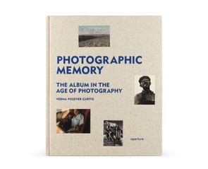 Книга "Photographic Memory. The Album in the Age of Photography"