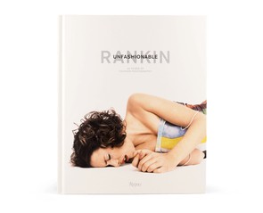 Книга "Unfashionable"