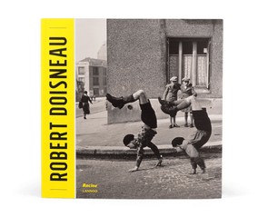 Книга "Robert Doisneau"