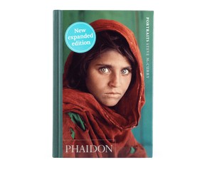 Книга "Portraits"