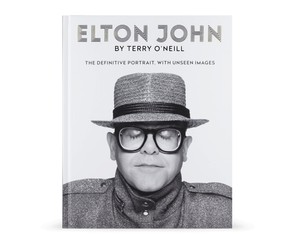 Книга "Elton John. The Definitive Portrait, with Unseen Images"