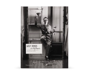 Книга "Willy Ronis by Willy Ronis"