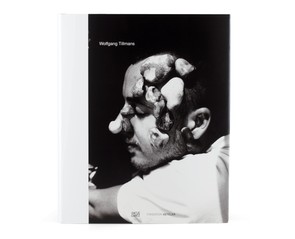 Книга "Wolfgang Tillmans"